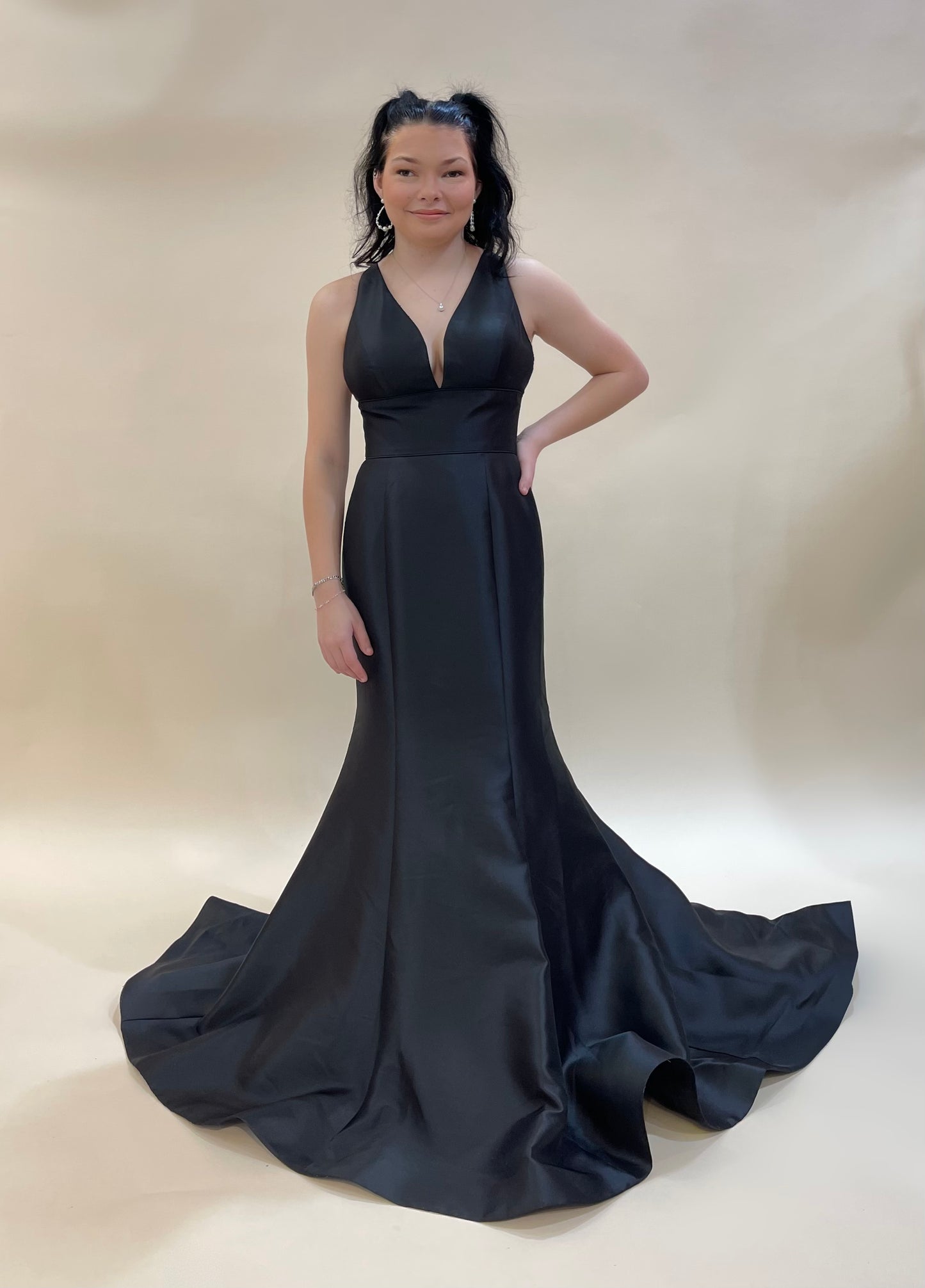 Sherri HIll 53660