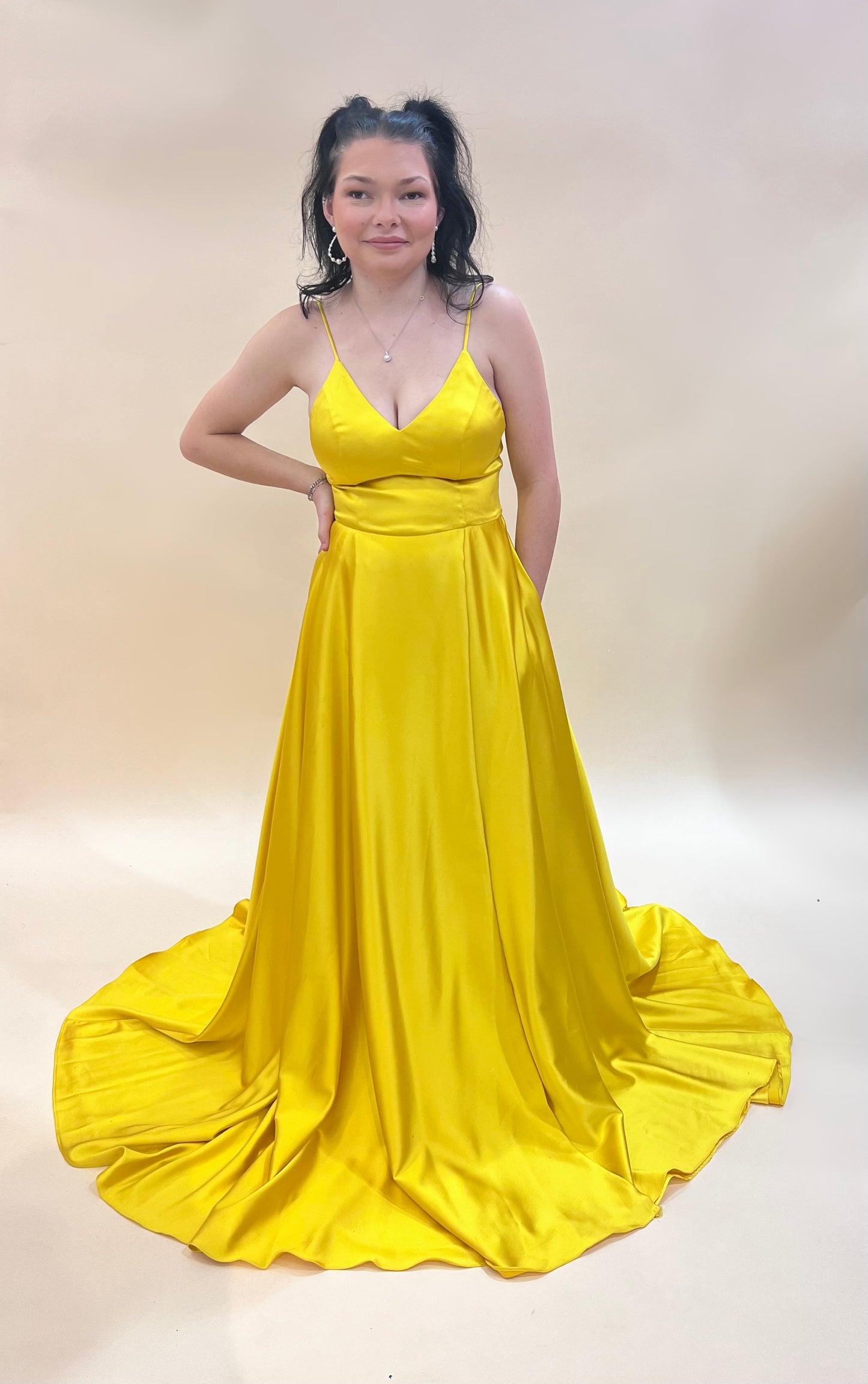 Jovani JVN1710