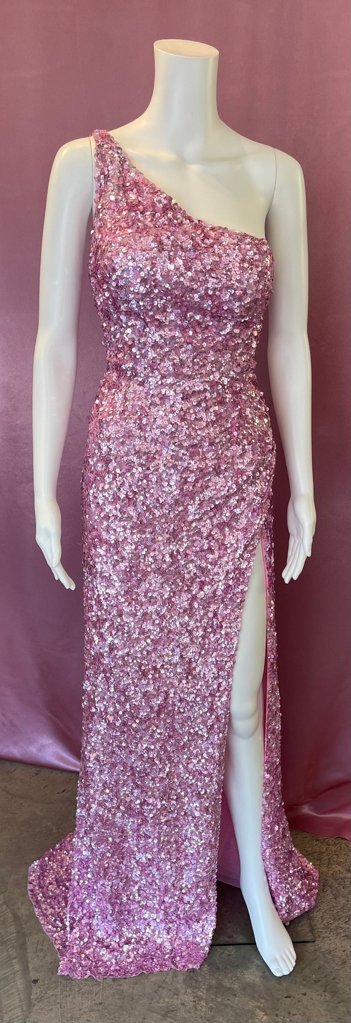 Sherri HIll 54470