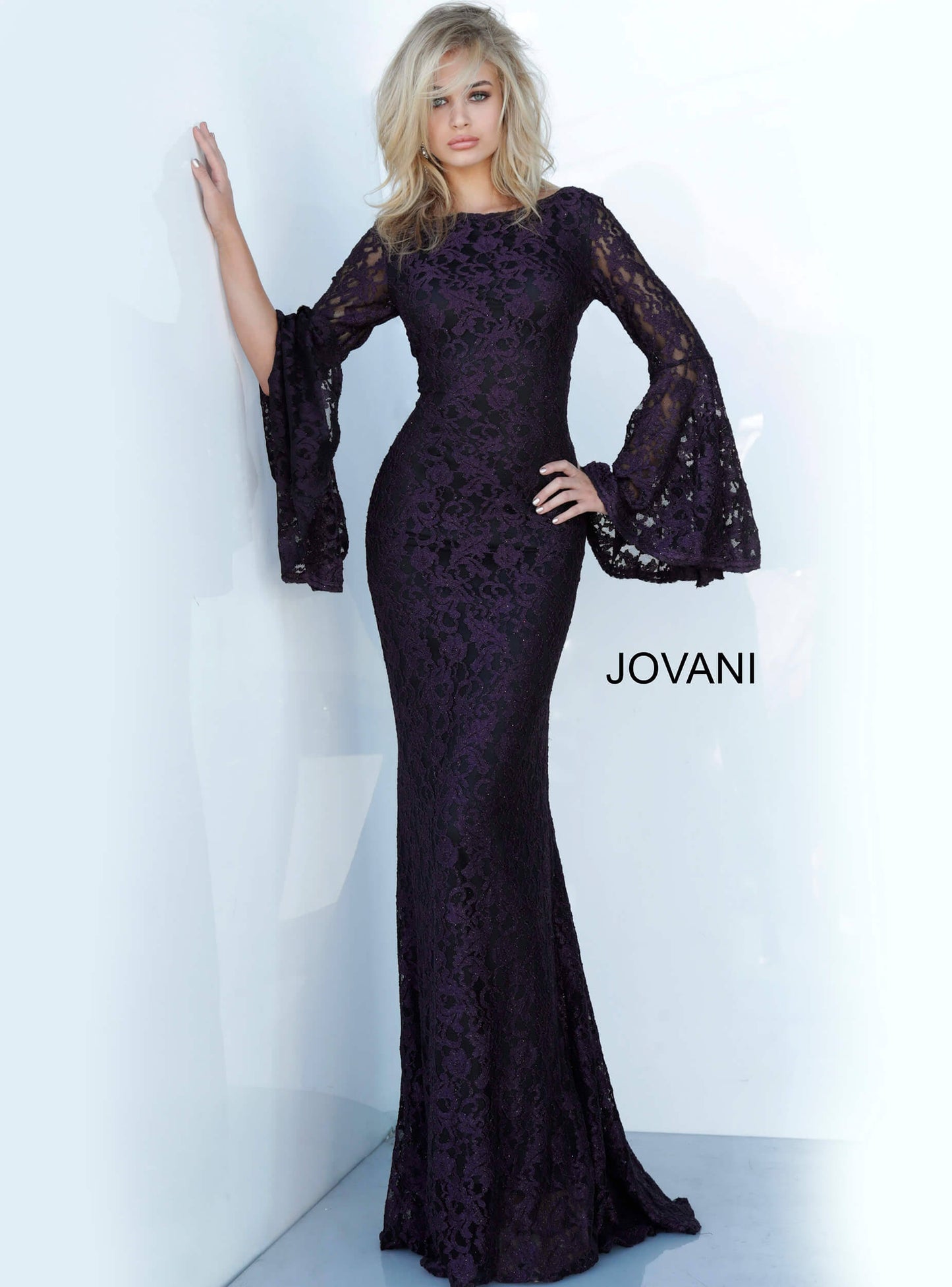 Jovani 03352