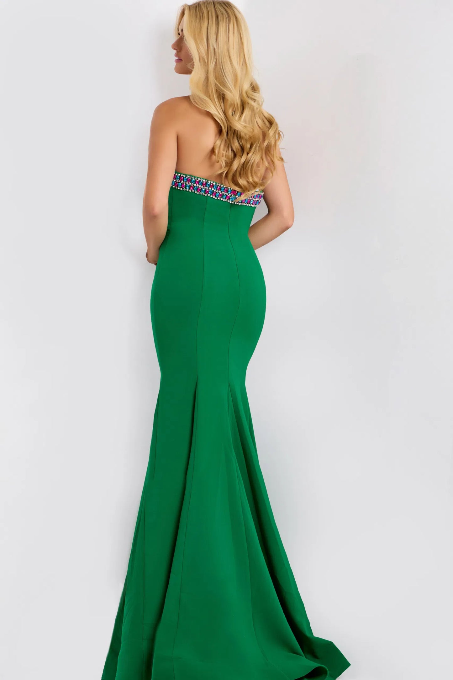 44895A Jovani