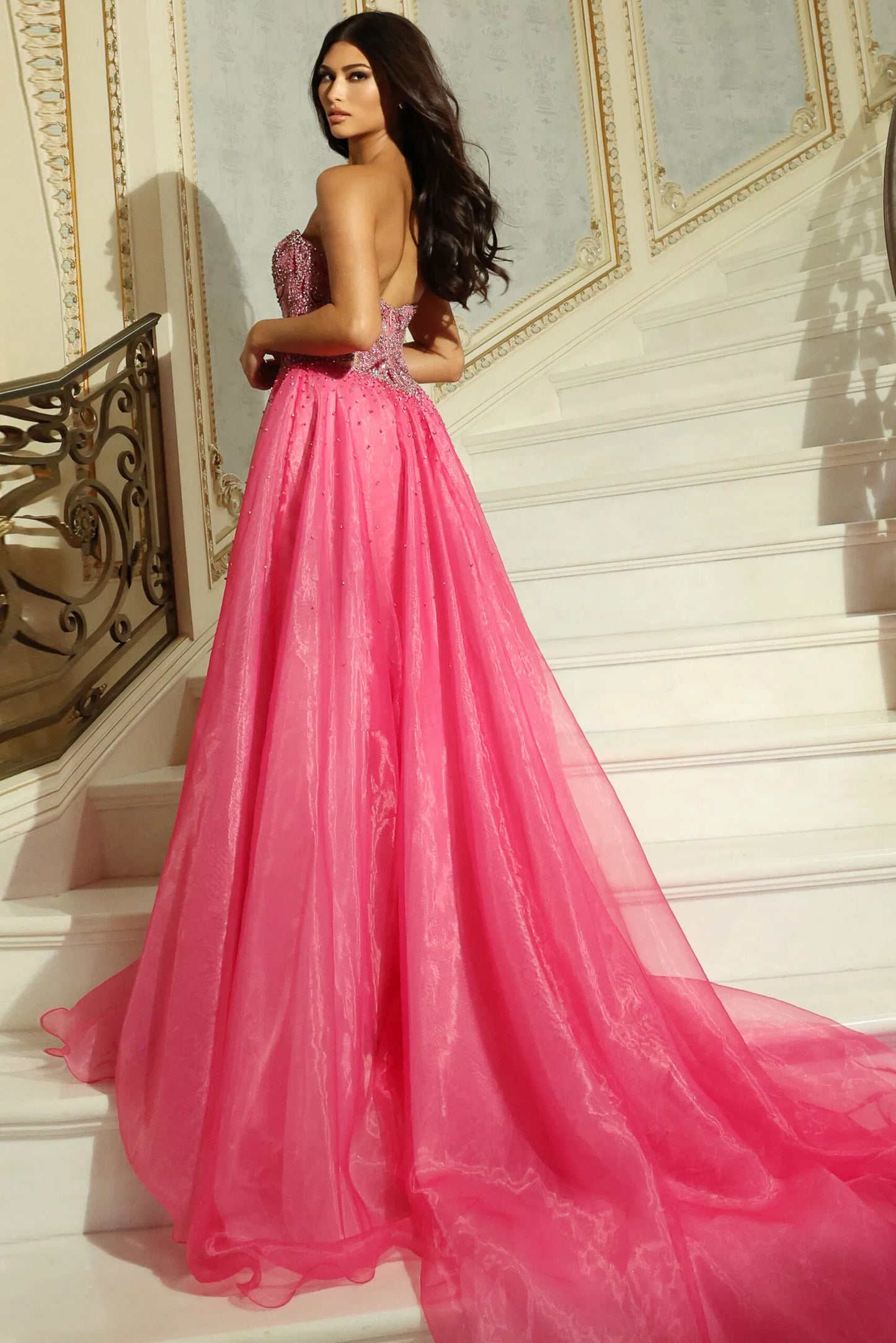 48906 Jovani