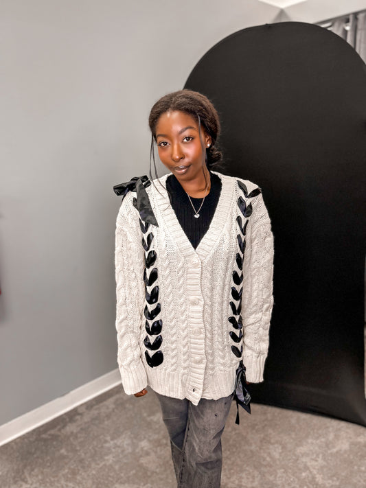 Bow Cable Knit Sweater