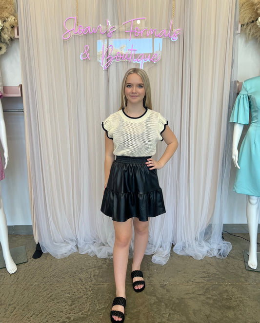 Chic Contrast Ruffle Knit