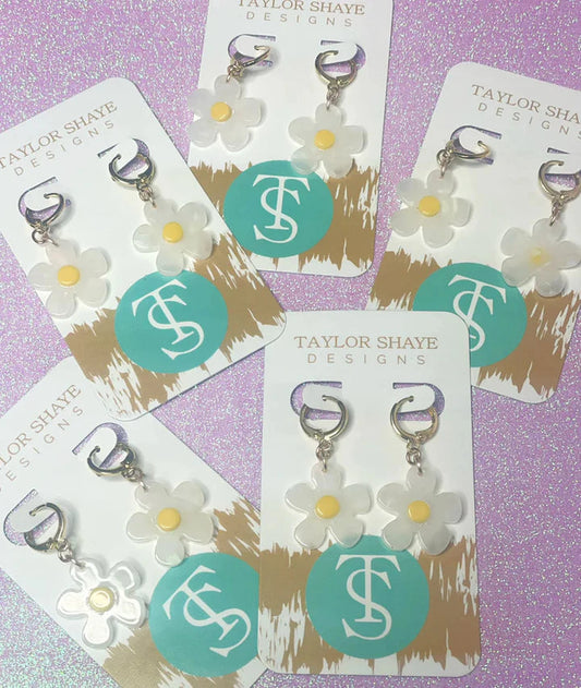Daisy Flower Huggies Earrings