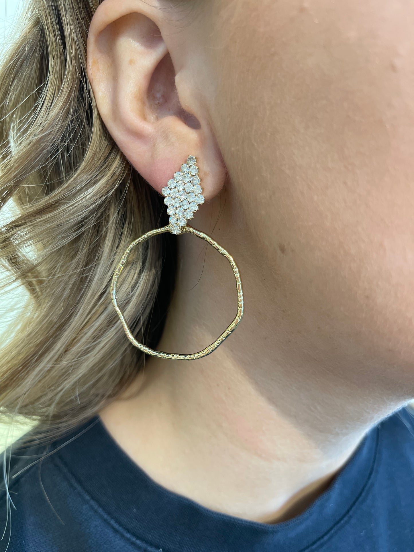 Callie Hoop Earrings