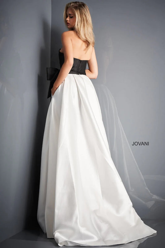 Jovani 03139